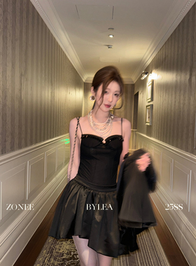 ZONEE/LEA宋亦雯 黑色美杜莎法式气质时髦黑色吊带女外穿内搭抹胸