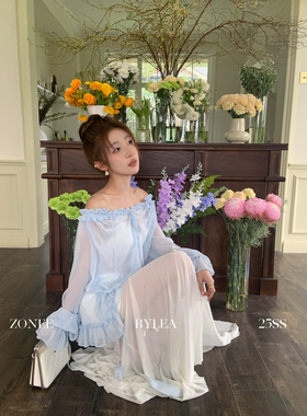 ZONEE/LEA宋亦雯 海边的郁金香法式气质蓝色宽松一字肩雪纺衫上衣