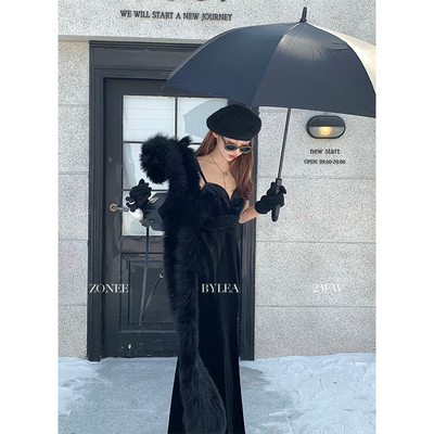 ZONEE golden hour 年会裙来了! 原创设计立体剪裁丝绒吊带连衣裙