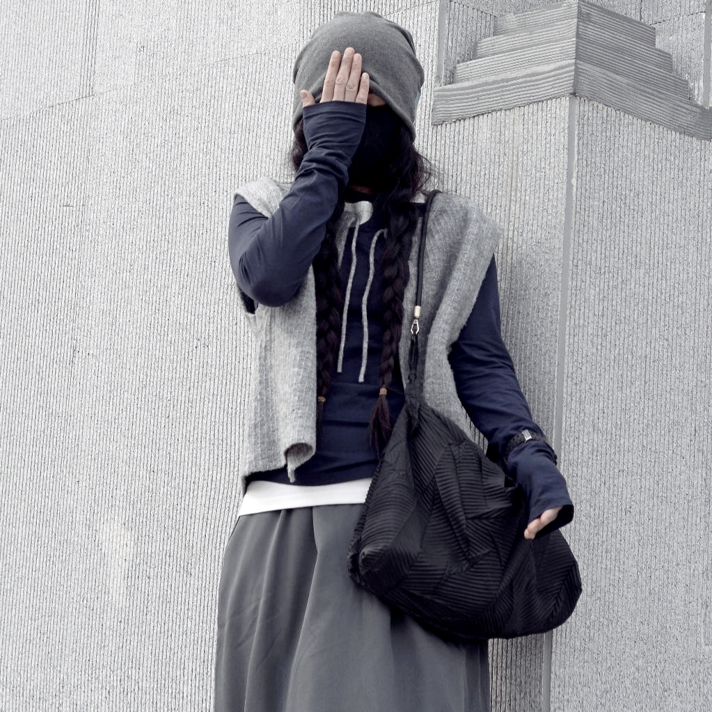 杜九月文艺小众黑色慵懒单肩包