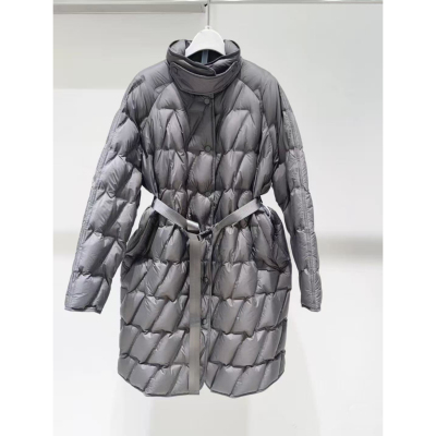 MM麦家2025冬新款深灰色菱格90鸭绒中长款羽绒服外套女4GA282121