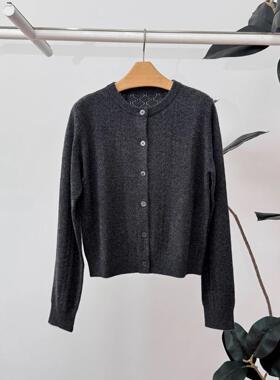 MM麦麦家2025秋季新款圆领深灰色绵羊毛针织开衫女上衣5GA134091