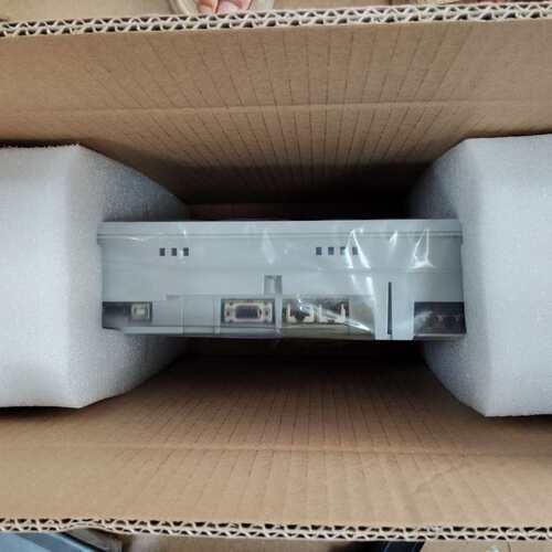 议价触摸屏V810IC V810CN V810C，V10C+可维修