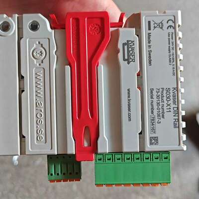 议价Kvaser DIN Rail 模块实图，型号 S030可维修