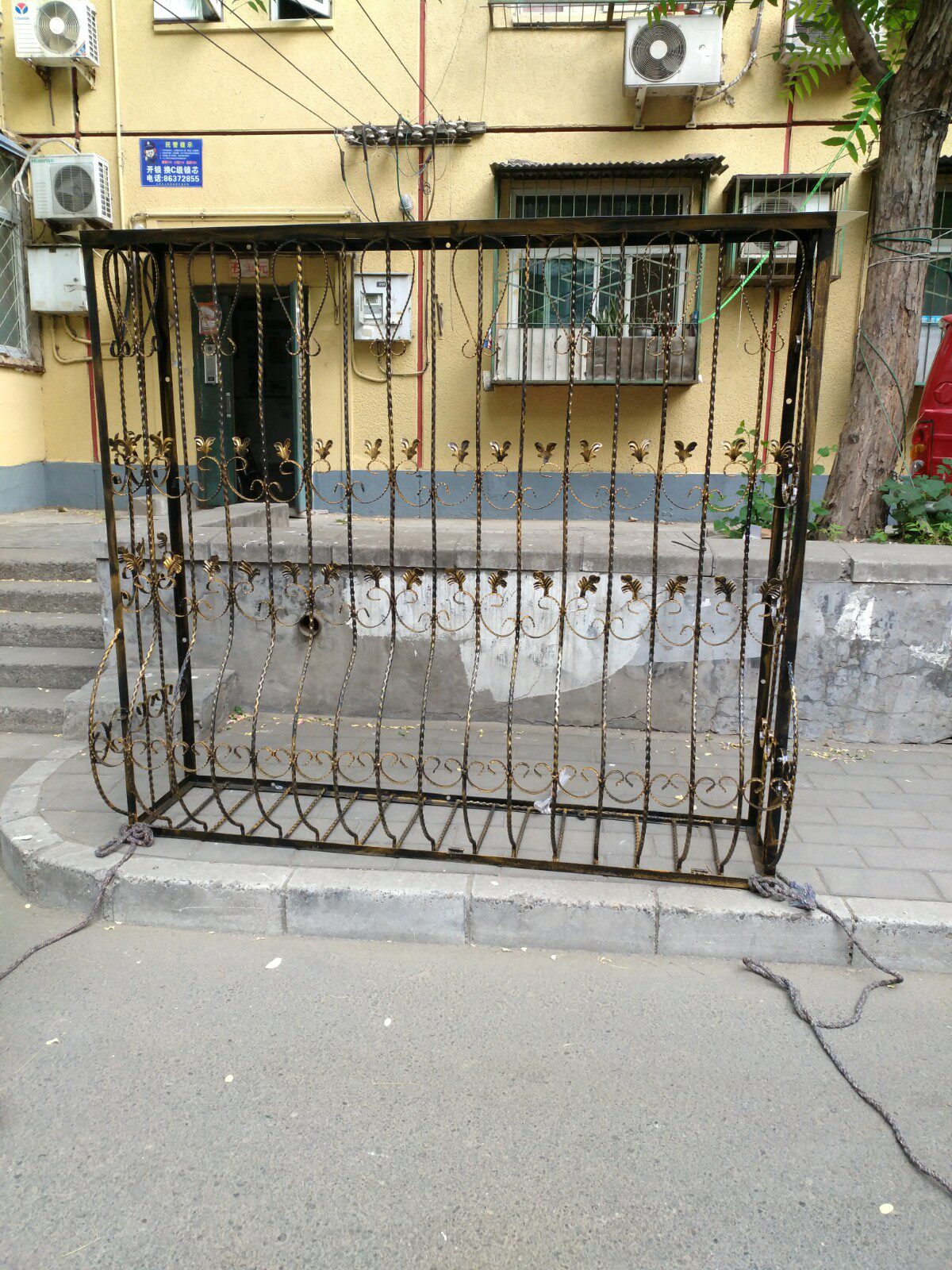 防盗窗北京钢铁栅栏镀锌网花