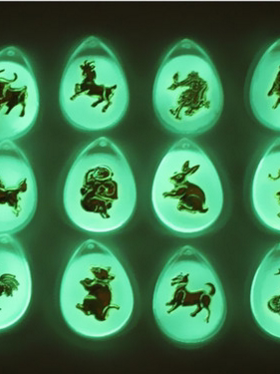 小号 白色水晶夜光十二生肖观音佛吊坠12生肖晶美金吊坠礼品