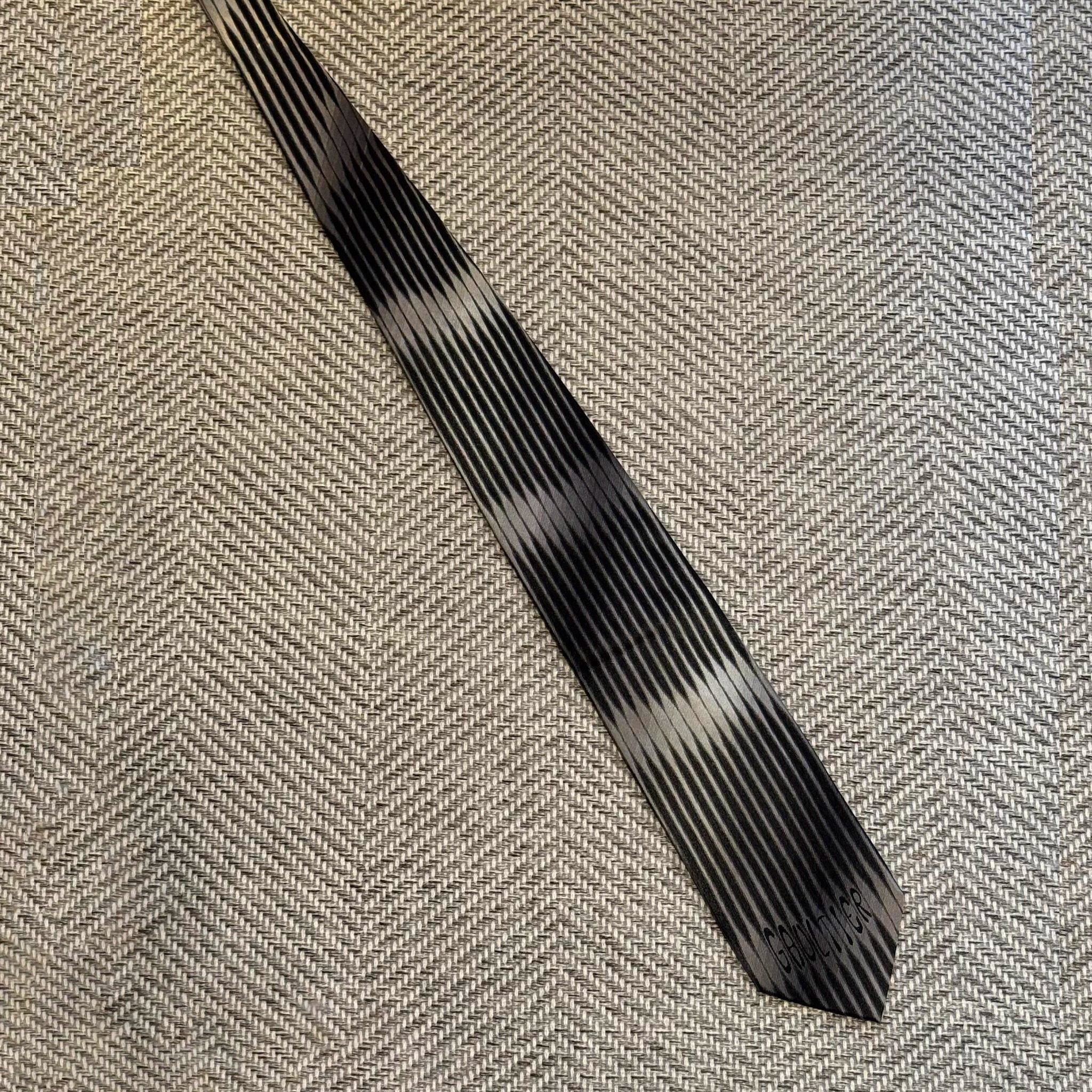 韩版黑色真丝箭头型条纹领带