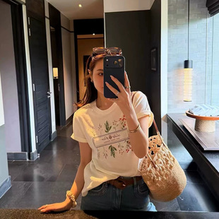 韩代手绘植物印花短袖夏季新款宽松休闲百搭圆领t恤女装源头工厂