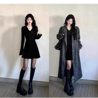 黑色修身针织连衣裙女巨好小个子穿搭看秋冬季大衣内搭打底裙短款