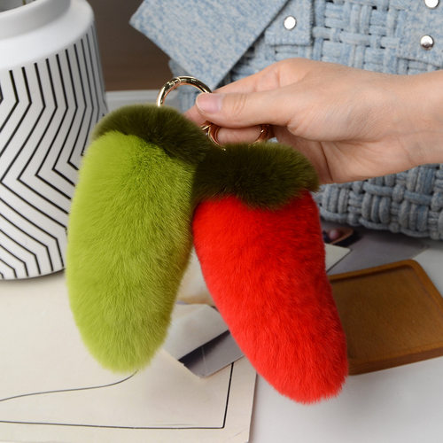 可爱獭兔毛小辣椒绿色汽车钥匙扣挂件毛绒公仔玩偶书包包挂饰