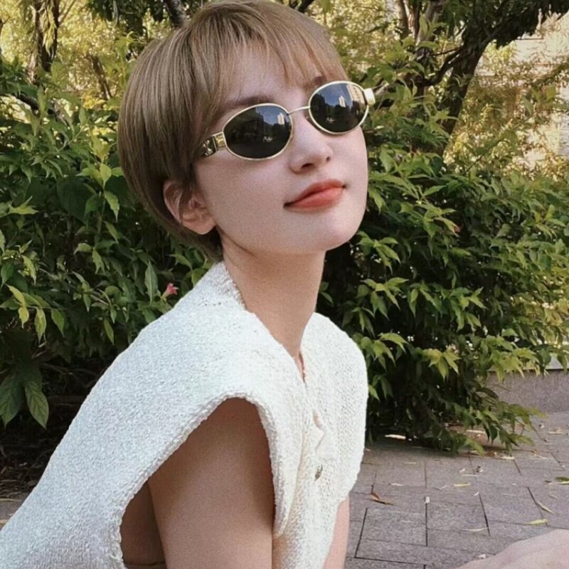明星同款凯旋门防紫外线眼镜椭圆形个性金属墨镜女偏光复古太阳镜