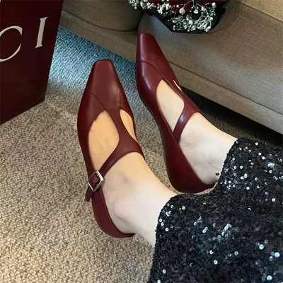 卡卡妮亚 酒红色坡跟t型带真皮单鞋女2025秋冬新款方头玛丽珍鞋女