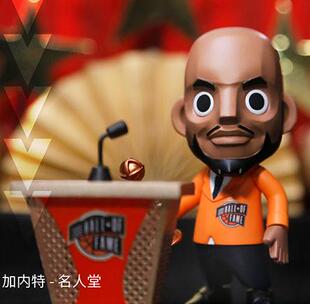 王牌化身名人堂加内特2020NBA球星盲盒生涯手办狼王公仔收藏送礼