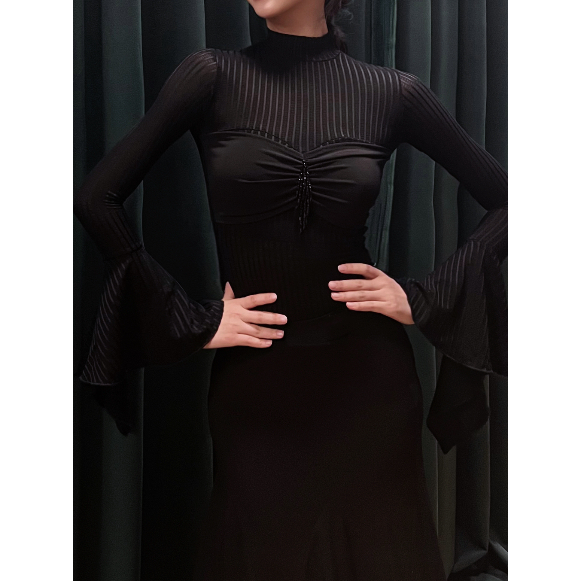 LOYAL拉丁舞服秋冬成人练功服条纹半高领喇叭袖上衣基础百搭训练