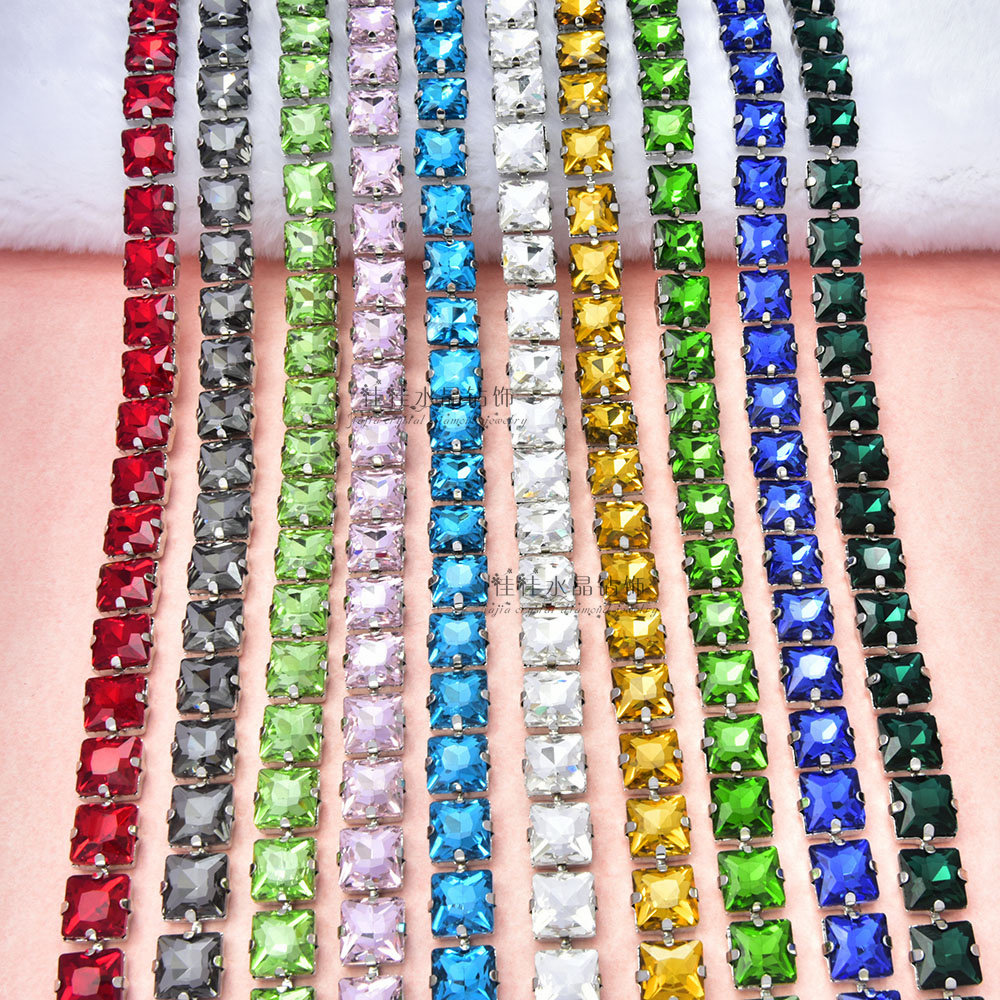 热销 彩色10mm正方水晶玻璃手工夹钻链diy服装鞋帽包包装饰配件