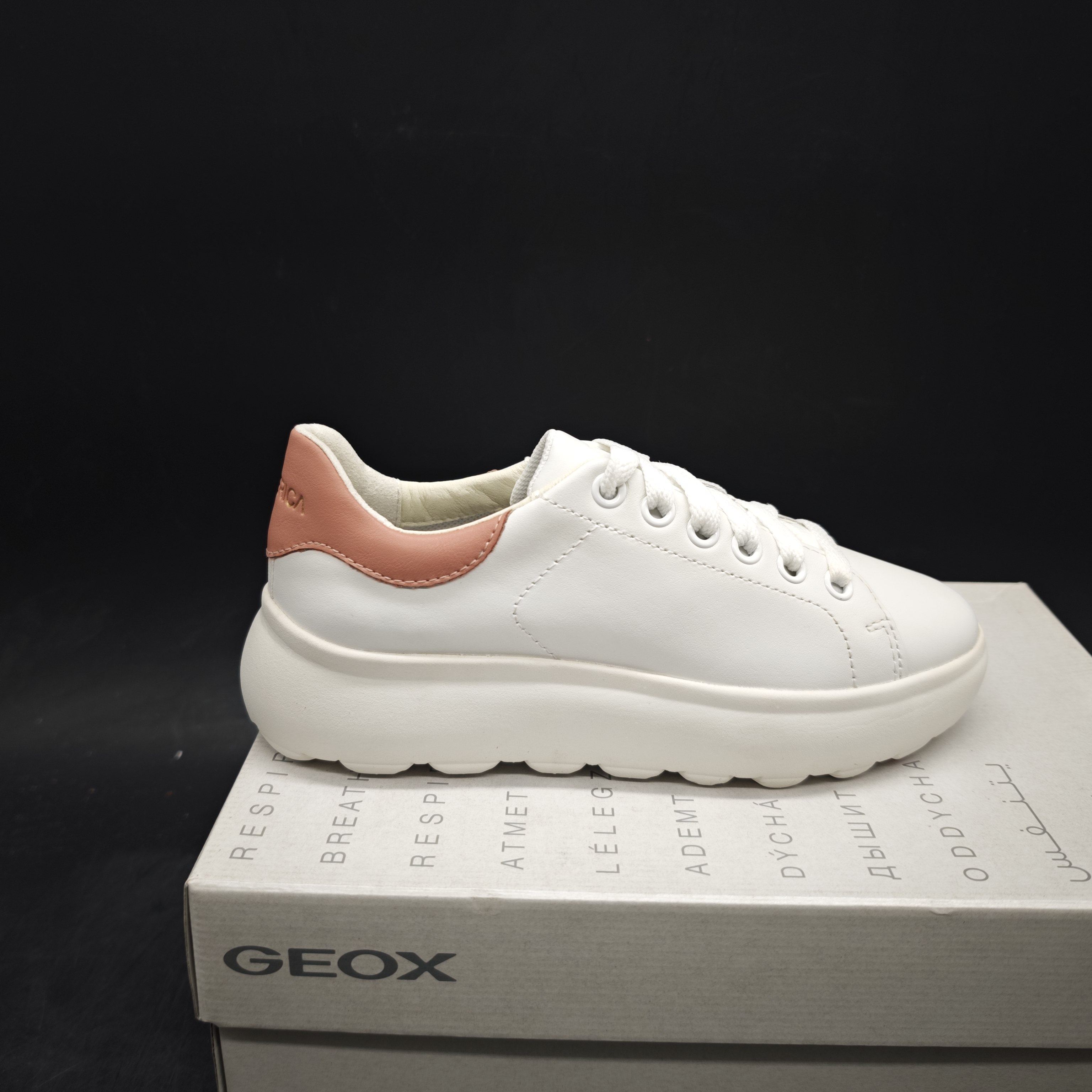 35 37码专柜撤柜GEOX健乐士女士百搭透气运动休闲鞋D45TCD C1391,女鞋,休闲板鞋,淘宝优惠券,粉丝福利购,淘宝优惠卷