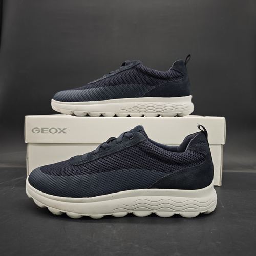 GEOX男士休闲套脚网面蓝气球底休闲鞋无原盒（39 40 44 46码）