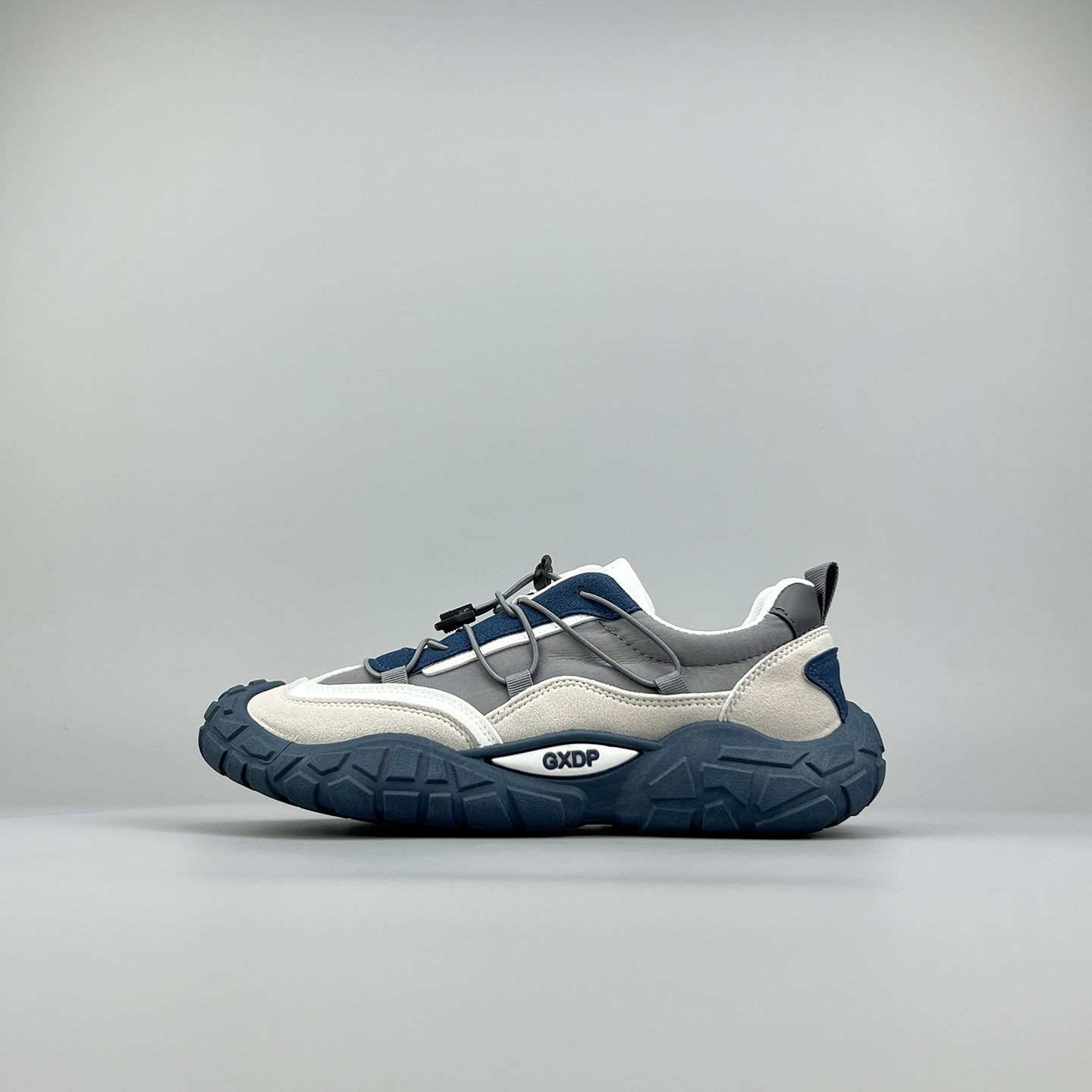 外贸春秋新款工作休闲鞋户外皮面款徒步免系带登山旅游防臭健步鞋