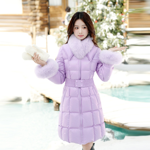 ATAR气质淑女狐狸毛领收腰羽绒服中长款加厚保暖显瘦高端外套新款