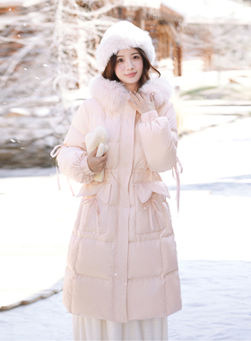 ATAR甜美淑女冬装狐狸毛领连帽羽绒服 蝴蝶结绑带中长款收腰外套