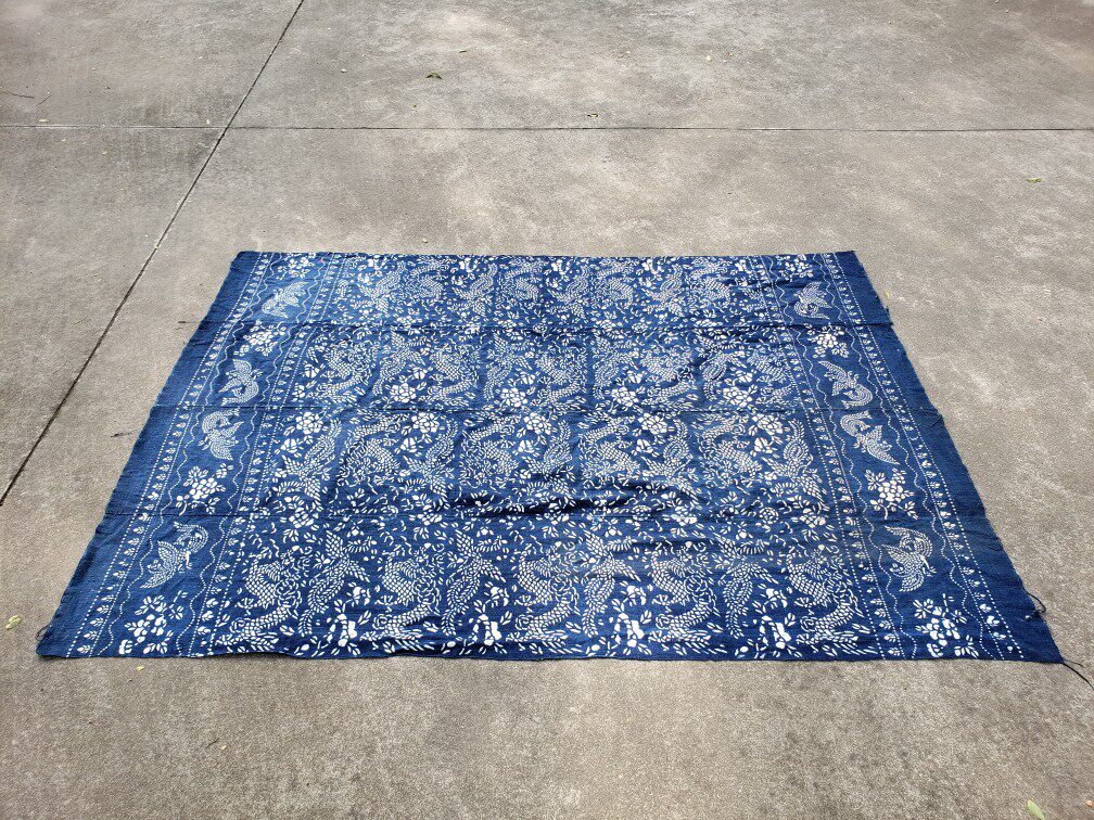 凤凰图蓝印花布,清代.132乘179厘米.