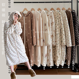 UEstudio秋冬加厚加绒睡袍女连帽保暖家居服宽松韩版印花长款睡衣