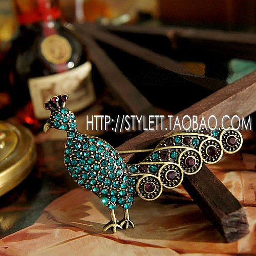 胸针合金欧美闪钻小孔雀复古女