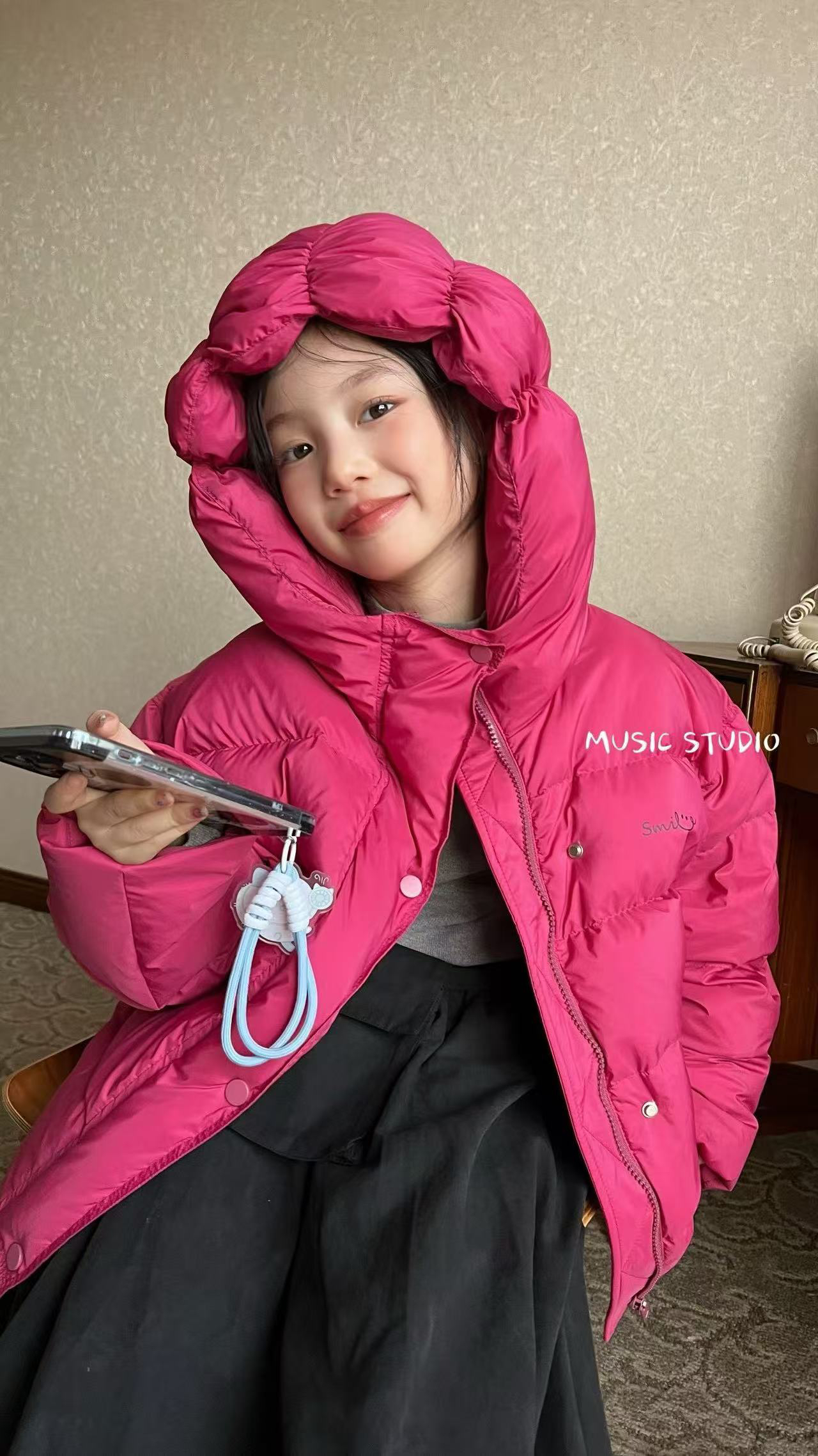 女童羽绒服2025新款秋冬儿童洋气时髦短款外套中大童百搭休闲上衣