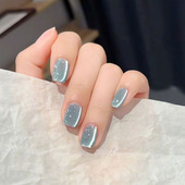 纯蓝色爆闪猫眼穿戴甲碎钻星河清冷治愈新短款 氛围高级感美甲贴片