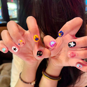 少女个性 多巴胺彩绘涂鸦豆豆穿戴甲可爱甜酷夏季 新爆款 短美甲贴片