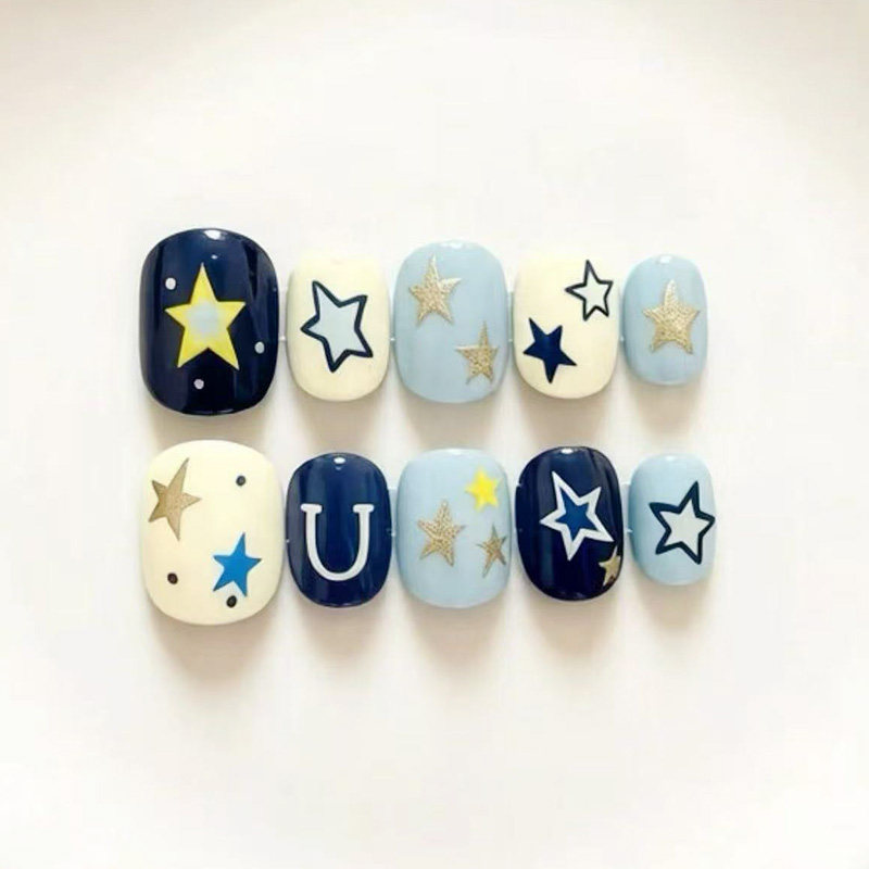 蓝调星星穿戴甲奶白浅蓝