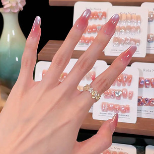 紫色渐变追光玻璃珠猫眼穿戴甲2025新爆款高级感简约百搭美甲贴片