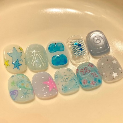 海盐蓝调穿戴甲星星苹果卡通清新元气夏日风甜妹短款豆豆美甲贴片