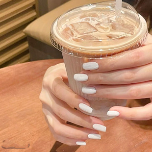 海莉同款纯白色穿戴甲气质简约日常百搭ins 高级感新爆短美甲贴片