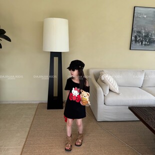 26夏季大金家女童可爱KT猫大蝴蝶结印花黑色宽松慵懒风露肩卫衣裙