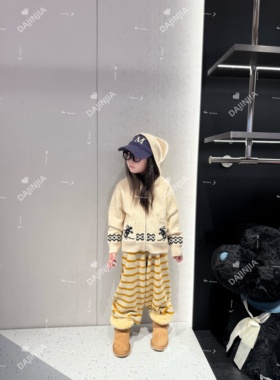 25秋冬新款巨舒服定制棉感琥珀流光风黄色条纹男女童慵懒感休闲裤