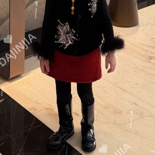 大金家童装25冬季酒红色加绒显瘦精致女儿童摇粒绒红色半身短裙