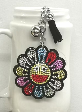 跨境热卖流苏镶钻太阳花包包汽车挂件时尚韩国绒烫钻双色水钻钥匙