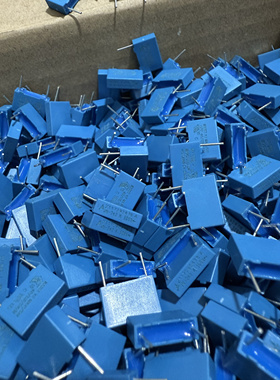 B32021A3222K EPCOS 西门子 安规电容 222 300V 脚距10MM 2.2NF