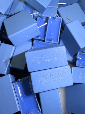 B32642B0683J 西门子薄膜电容 68NF 1KV 683 1000V 脚距15 EPCOS