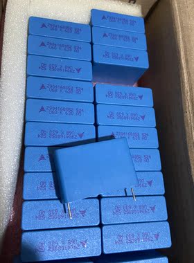 EPCOS 西门子薄膜电容 0.68UF 684 630V 27.5MM B32524Q8684K