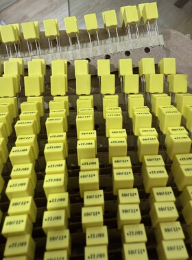 R82EC3220DQ 基美校正电容 224 100V P5 原装进口KEMET 220NF 100