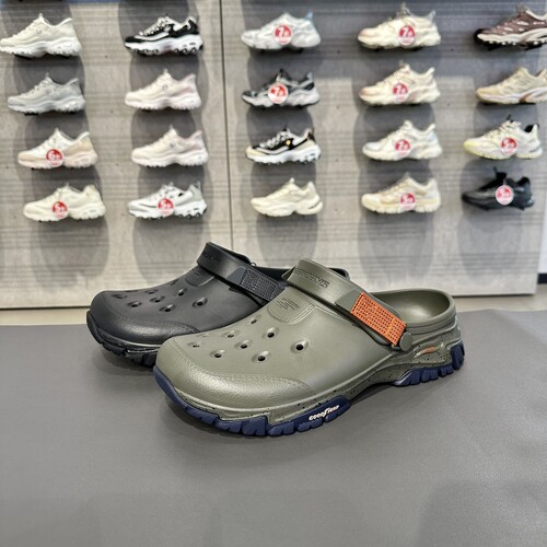 Skechers斯凯奇男士泡泡鞋防滑抓地百搭轻盈舒适休闲凉拖鞋243340