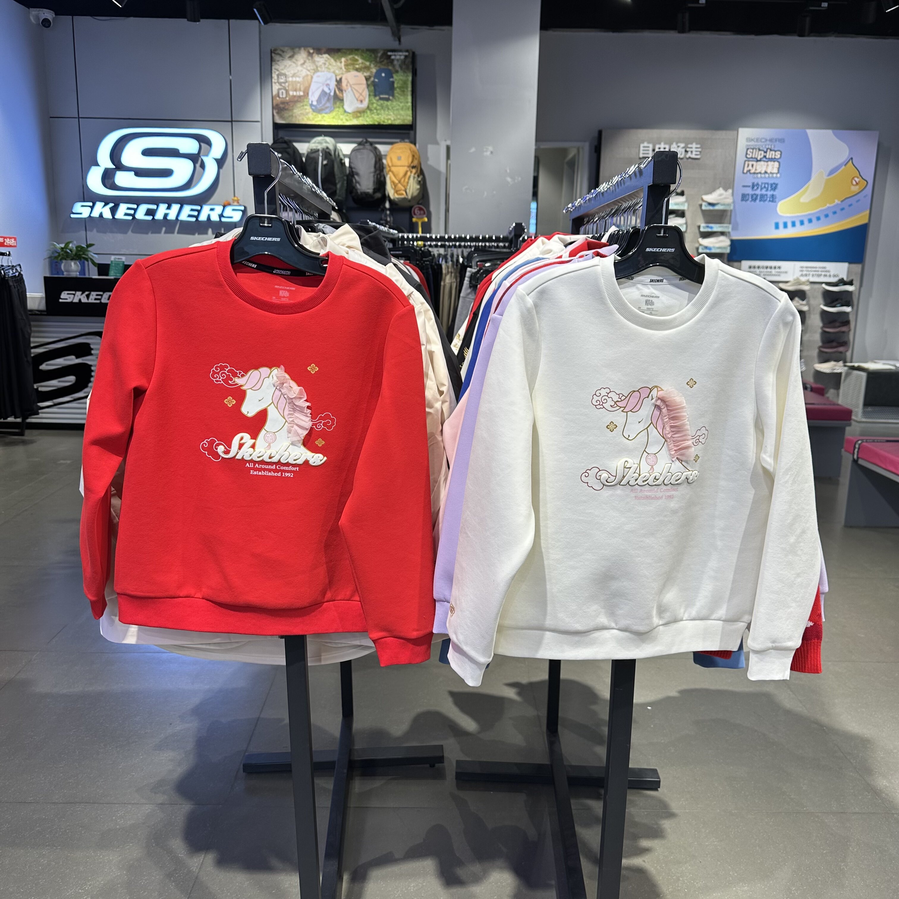 Skechers斯凯奇女童秋冬季百搭舒适红色针织套头休闲卫衣L126G016