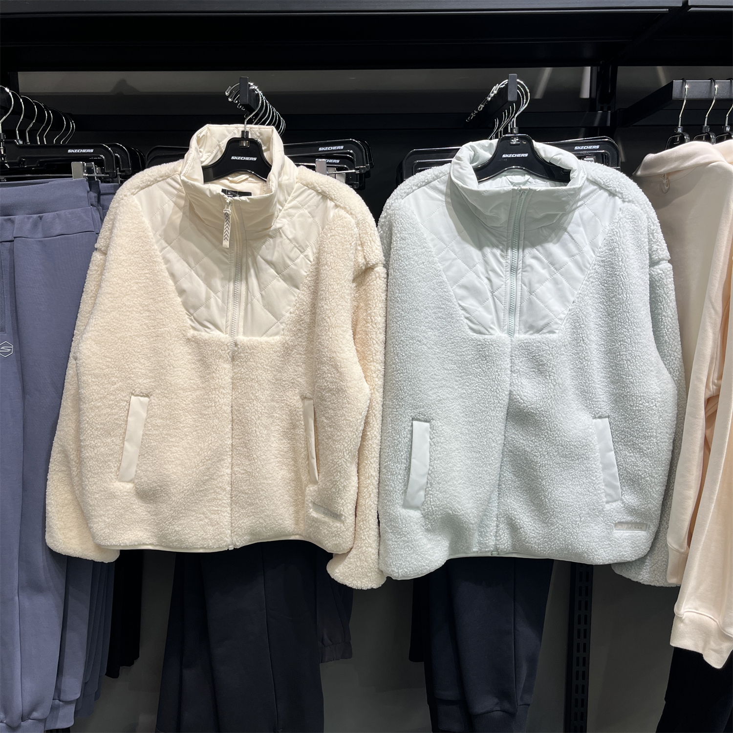 斯凯奇女户外运动立领外套