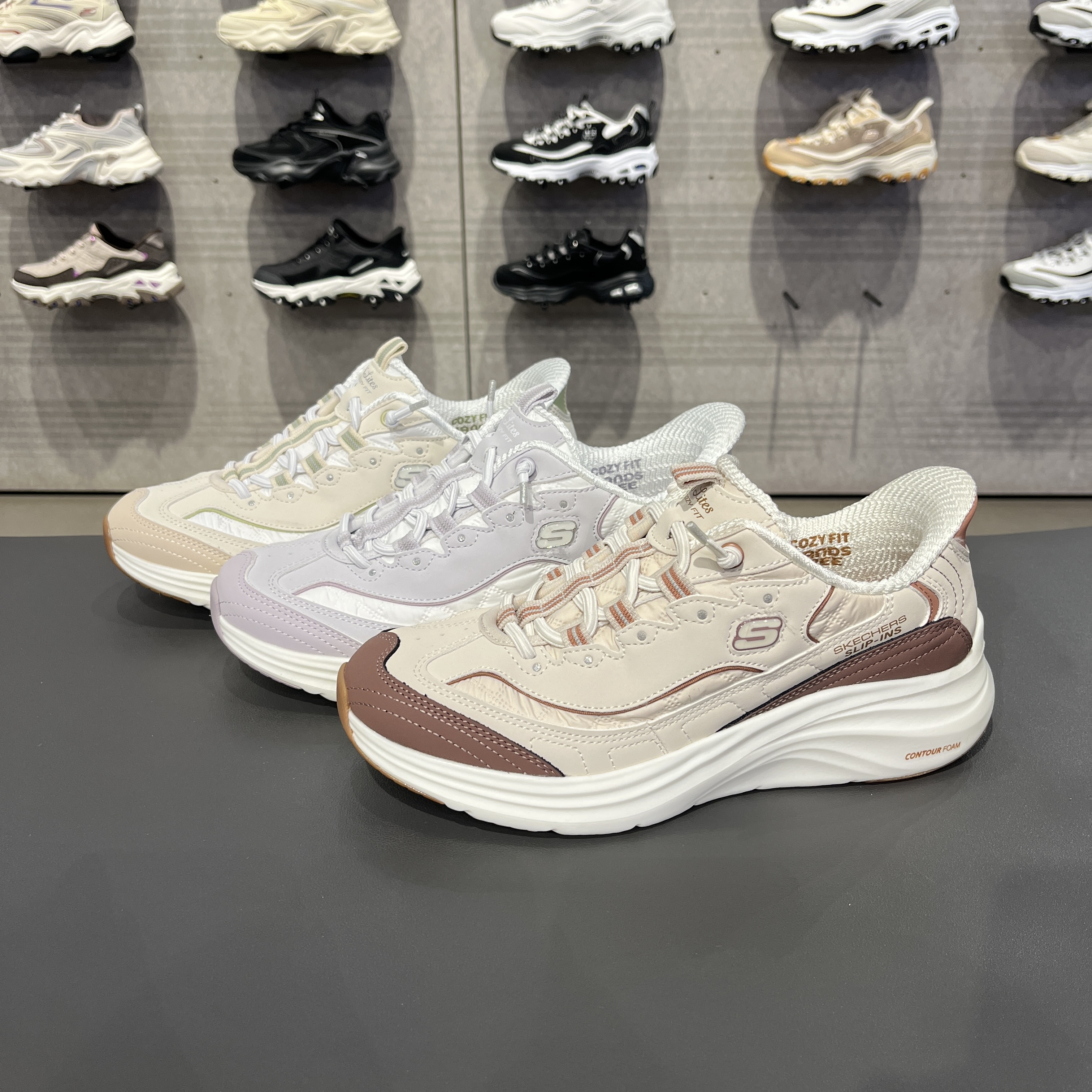 Skechers斯凯奇男女闪穿经典款吸震轻质老爹鞋232642运动鞋150412