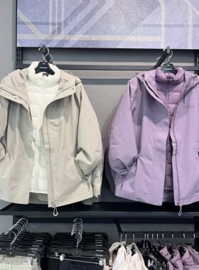 Skechers斯凯奇女士秋冬防水三合一羽绒内胆冲锋衣外套P425W127