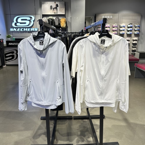 Skechers斯凯奇女士夏季轻量透气抗紫外线连帽防晒服外套P226W093