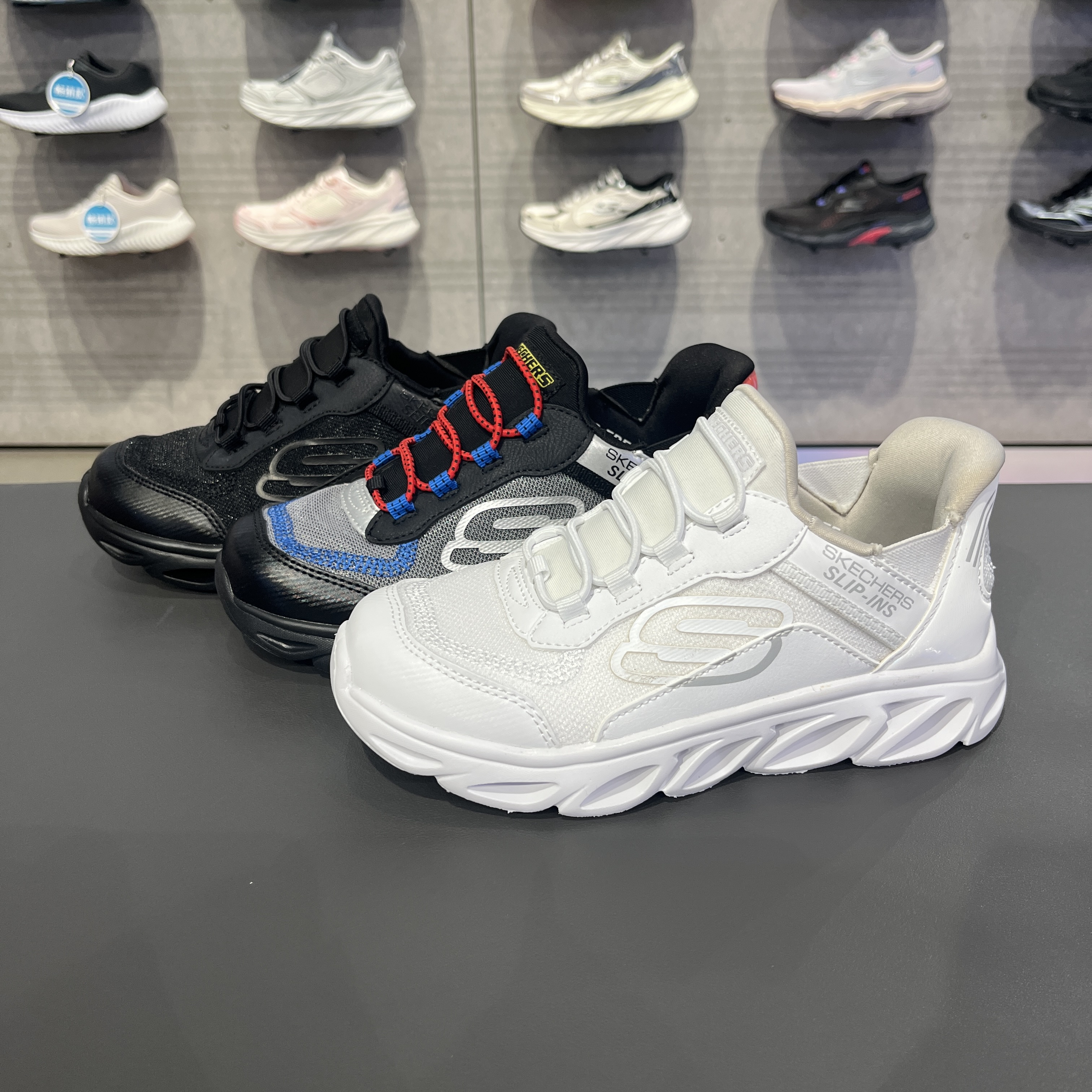 斯凯奇男女大童透气运动鞋