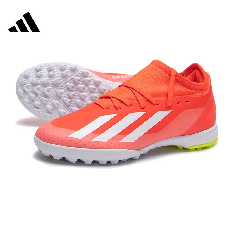 Adidas阿迪达斯男女足球鞋